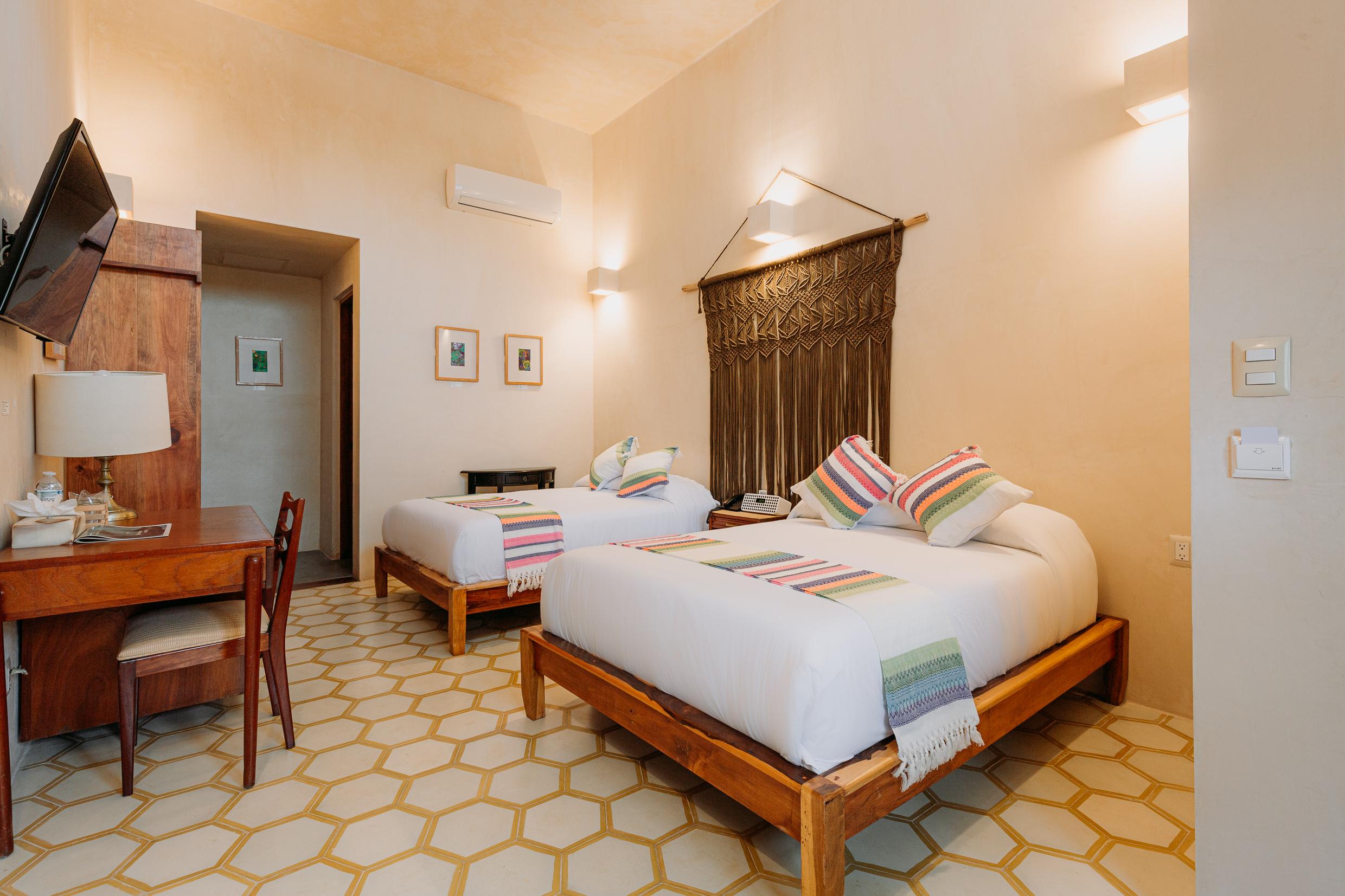 Hotel Waye Valladolid  Bagian luar foto