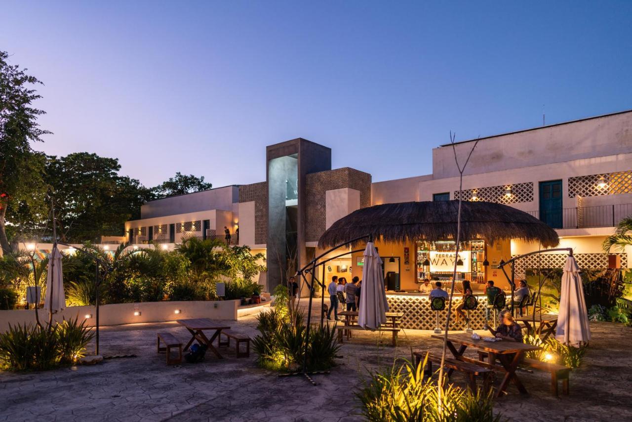 Hotel Waye Valladolid  Bagian luar foto