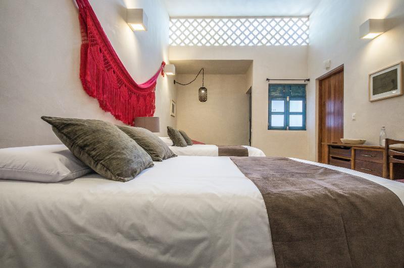 Hotel Waye Valladolid  Bagian luar foto